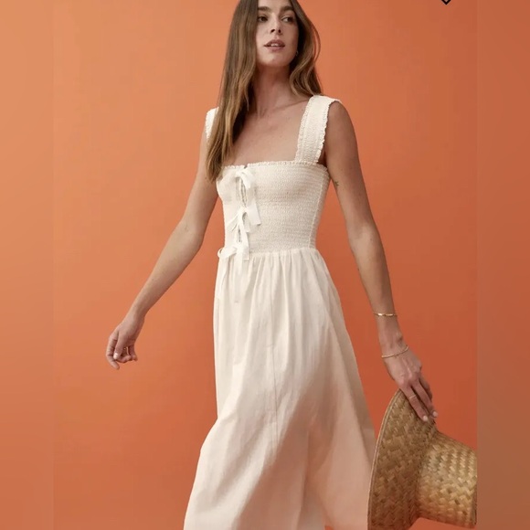 Reformation Darla Dress - Picture 2 of 7